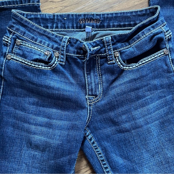 Shayanne Cowgirl Jeans - Picture 4 of 11